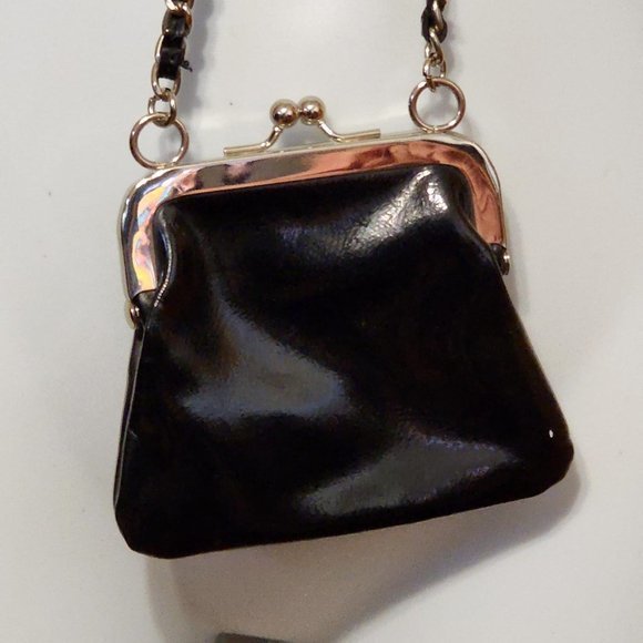Express Black Purse Small‎ Crossbody Mini Change Purse Kiss Lock B731 - Picture 1 of 6